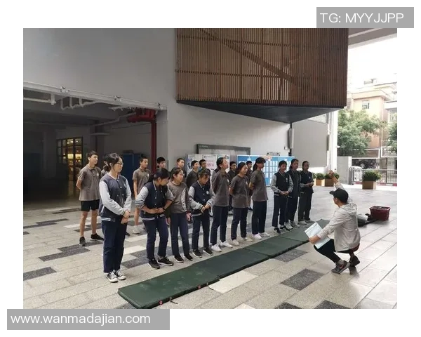 深圳攀岩队勇攀高峰实现中路突破的创新之路与未来展望