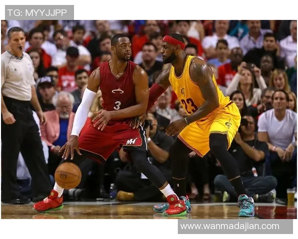 2016年圣诞大战骑士勇士巅峰对决回顾与精彩瞬间分析