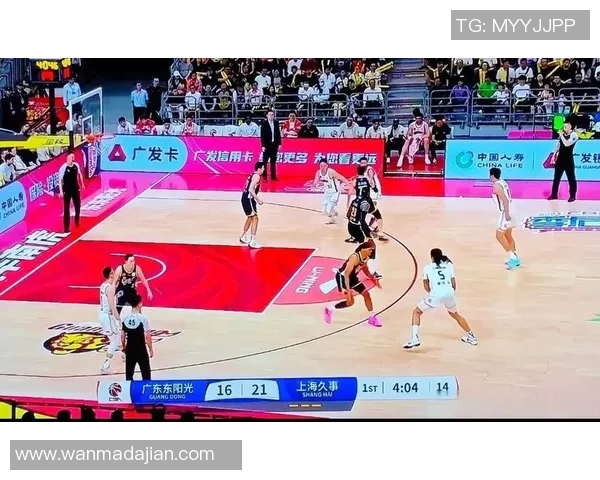 2017年CBA季后赛广东队对阵北京队精彩回顾与赛况分析